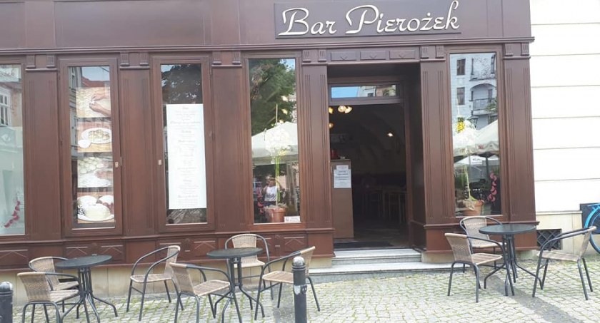Bar Pierożek jednak pozostanie otwarty