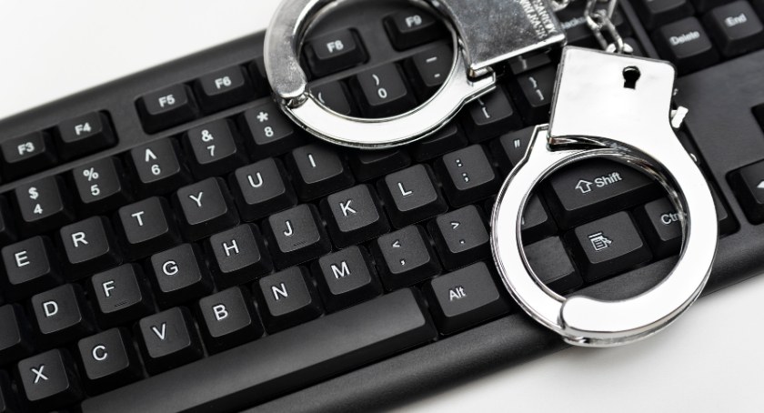 27-latka oszukiwała oferując zabawki i dziecięce ubranka