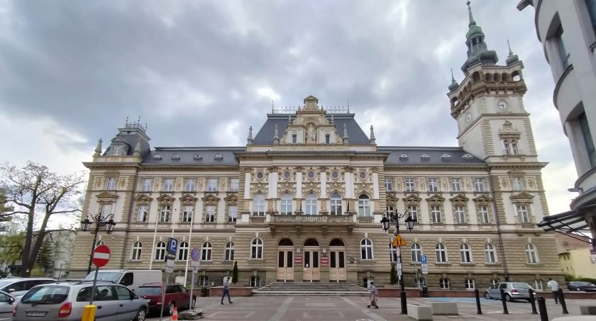 Sms powiadomi bielszczan o awariach, zagrożeniach i wydarzeniach | Jak się zapisać?
