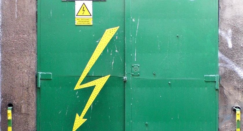 Uszkodzono kabel energetyczny. Część Bielska-Białej była rano bez prądu