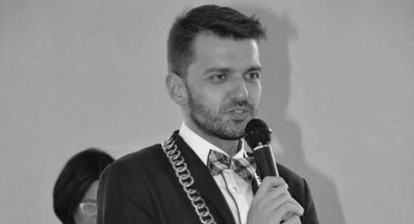 Dziś pogrzeb wójta Radosława Ostałkiewicza | Będzie dostępny online