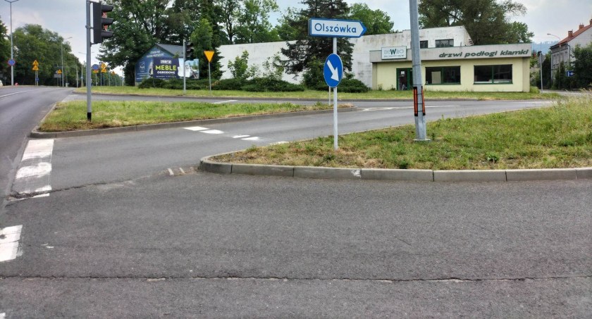 Bielscy urzędnicy wydali decyzję w sprawie koszenia traw przy drogach 