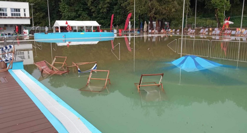 Basen w Wiśle zakończył sezon wcześniej, wszystkiemu winna burza