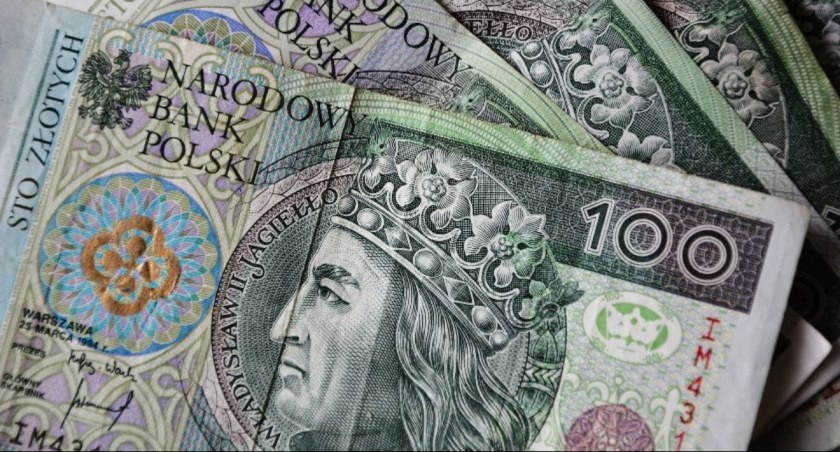 Ile na rękę wyniesie pensja minimalna w 2024 roku?
