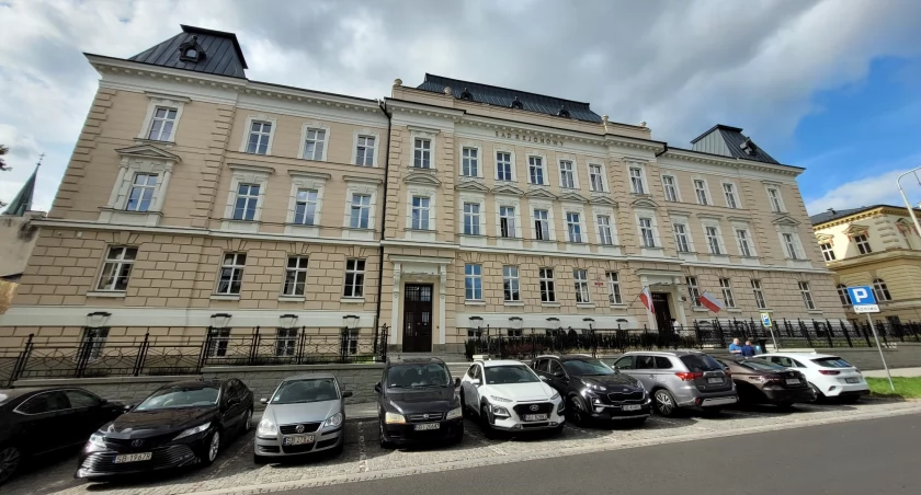 Oficjalnie otwarto nową siedzibę Sądu Rejonowego w Bielsku-Białej, wcześniej działało tu PZPR