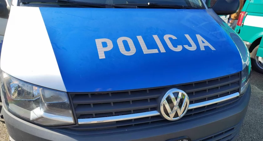 19-letni kierowca BMW zatrzymany bez prawka dwa dni z rzędu