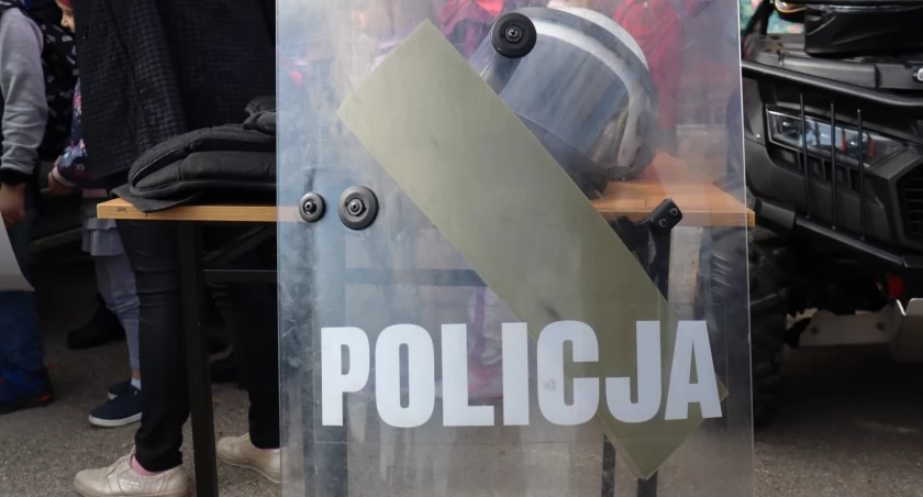 Zatrzymano 16 osób pseudokibiców z Bielska-Białej i Andrychowa