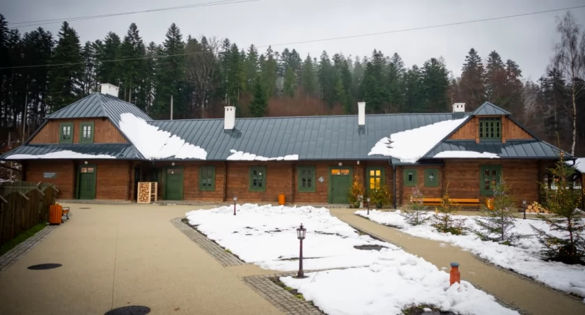 Skansen w Wiśle jest już dostępny dla zwiedzających | Cennik i godziny otwarcia [FOTO]