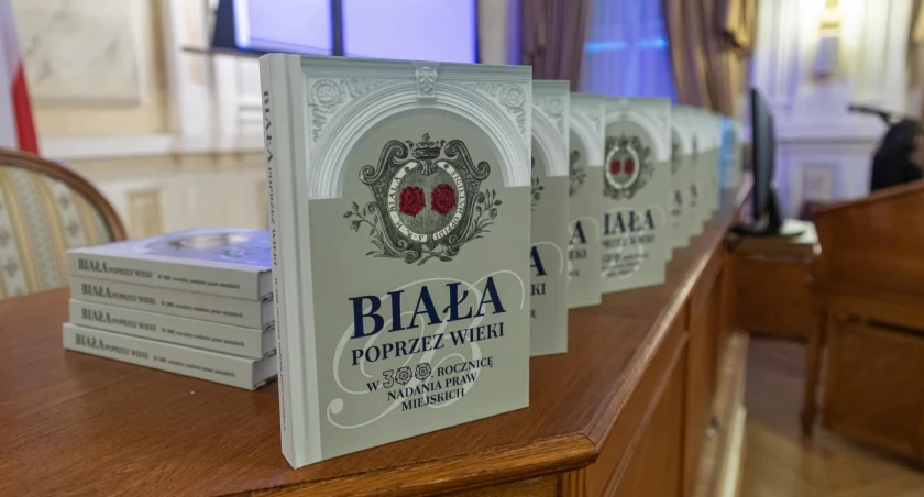 Na zakończenie obchodów 300-lecia Białej wydano książkę
