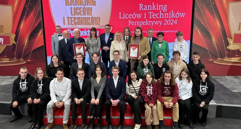 29 szkół z Bielska-Białej, Cieszyna i Żywca wśród najlepszych szkół w Polsce. Bielskie liceum pierwsze w województwie