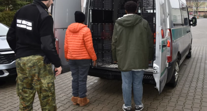 Erytrejki i Somalijczyk zatrzymani przez bielskich pograniczników