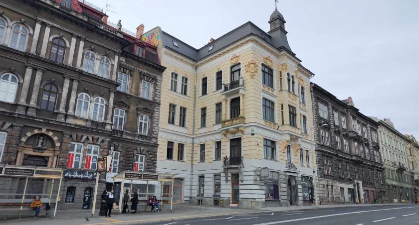 Miasto chce zachęcić do remontów elewacji kamienic w centrum Bielska-Białej