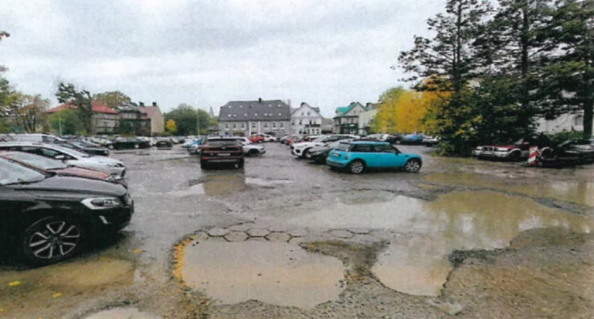 Rozpoczyna się remont parkingu przy ulicy Dworkowej. W maju będą odbywać się tutaj koncerty