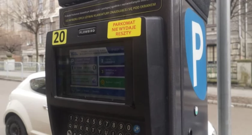 Rozszerzenie bielskiej strefy płatnego parkowania aktualne mimo petycji o wstrzymanie działań w tym kierunku