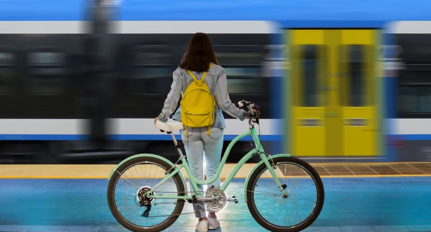 Koleje Śląskie wprowadzają miejscówki dla rowerów