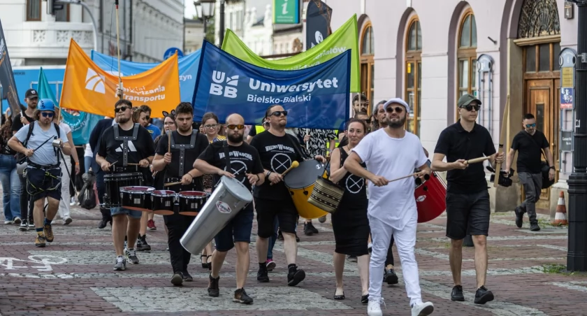 Juwenalia Podbeskidzia 2025 PROGRAM Sobel, Kaz Bałagane i inni gwiazdy na kampusie UBB