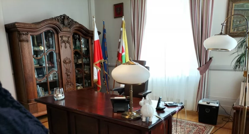 Ile zarabia prezydent Bielska-Białej?