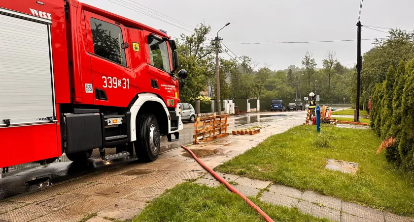 Powołano sztab kryzysowy w Bielsku-Białej | Uruchomiono specjalne numery do zgłaszania zalań