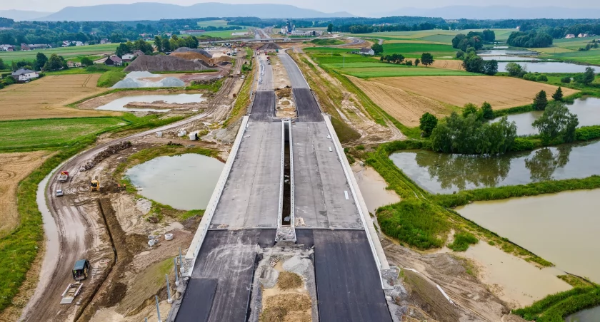 Rozpocznie się budowa ostatniego odcinka drogi Bielsko-Biała - Mysłowice. Podano daty otwarcia drogi