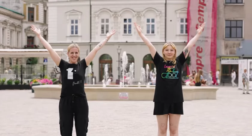BCK w nowym spocie tłumaczy jak zachować się w sytuacji zagrożenia podczas koncertu [FILM]