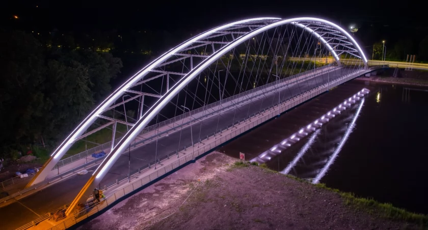Nowy most w Porąbce już gotowy. Uroczyste otwarcie w poniedziałek