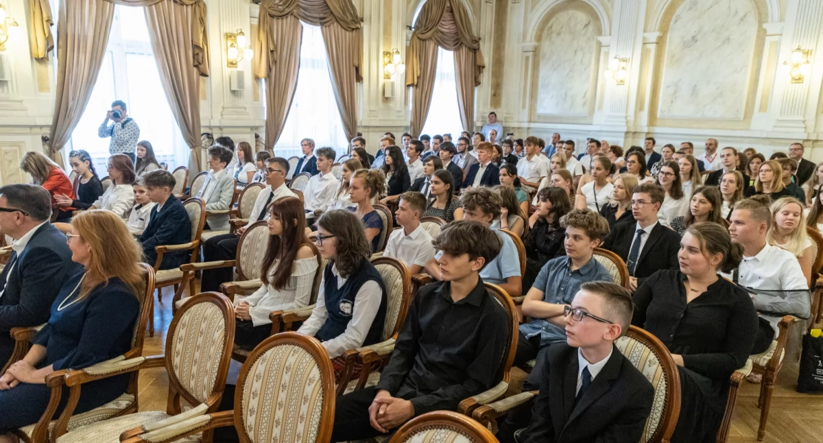 Najlepsi bielscy uczniowie wyróżnieni FOTO