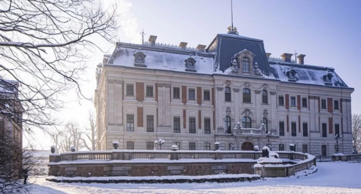 Szukają statystów - mężczyzn do sceny balu w pszczyńskim pałacu. Niepowtarzalna szansa na zagranie w kostiumowym filmiemie historycznym o Chopinie