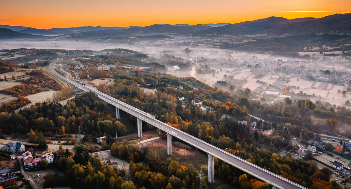 S1 Przybędza - Milówka. Nowa droga z pięknym krajobrazem FOTO