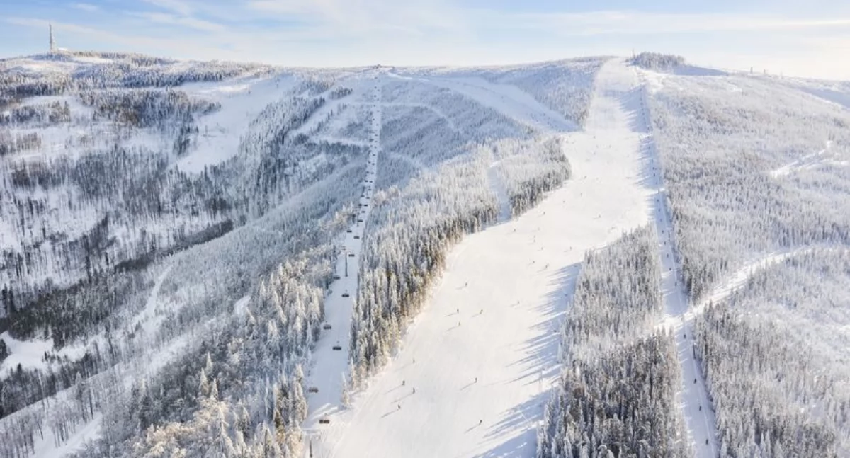 Szczyrk, przygotowania do sezonu zimowego. Skipassy już w sprzedaży