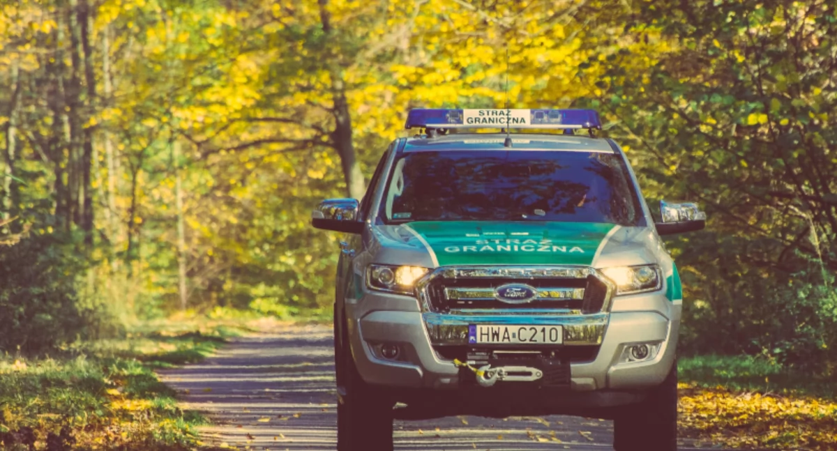 Straż Graniczna z Bielska-Białej zobowiązała 3 obywateli Ukrainy i Gruzina do opuszczenia Polski za łamanie prawa