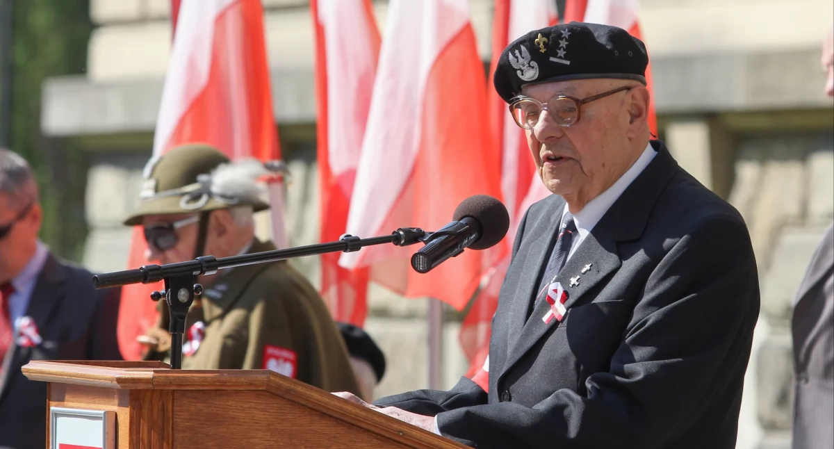 Porucznik Jan Marian Dąmbrowski. Zasłużony dla Miasta Bielska-Białej