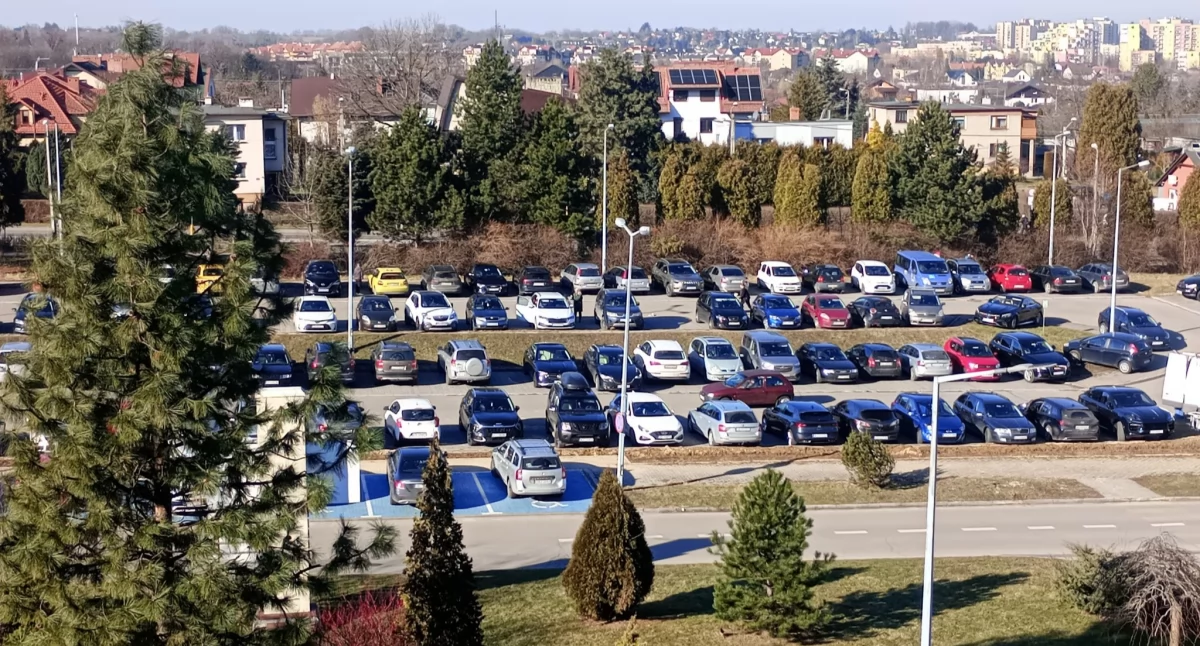 Zmiana opłat na parkingu Szpitala Wojewódzkiego w Bielsku-Białej 