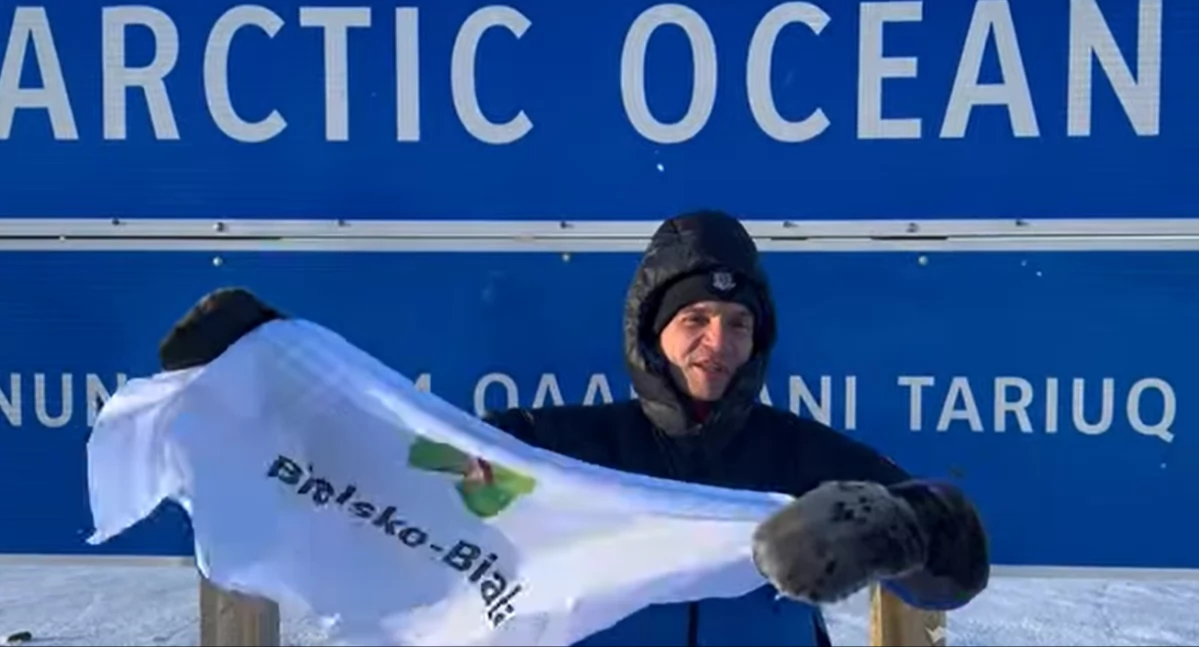  Mieszkaniec Gminy Jasienica zdobywa Arktykę. Łukasz Adamczyk triumfuje w morderczym ultramaratonie 