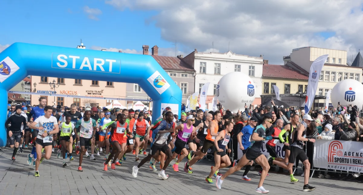 23 marca Półmaraton dookoła Jeziora Żywieckiego 2025 | Na trasie szykują się utrudnienia