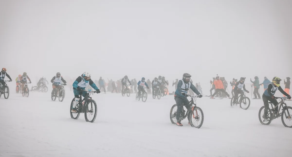 Szczyrk Avalanche 2025: Rowerowy zjazd ze stoku narciarskiego. Czyli ekstremalne emocje już w najbliższy weekend