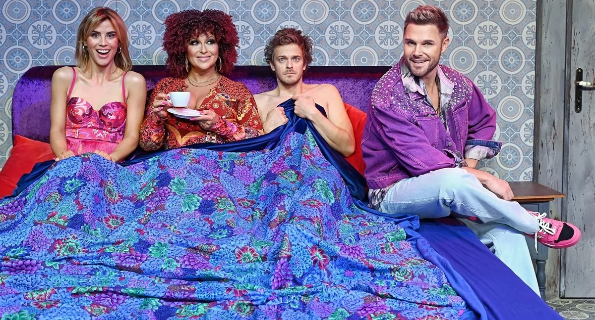 Następnego dnia rano. Spektakl komediowy dla dorosłych Teatru Capitol! Plejada Gwiazd wystąpi już 13 kwietnia w Bielskim Centrum Kultury.