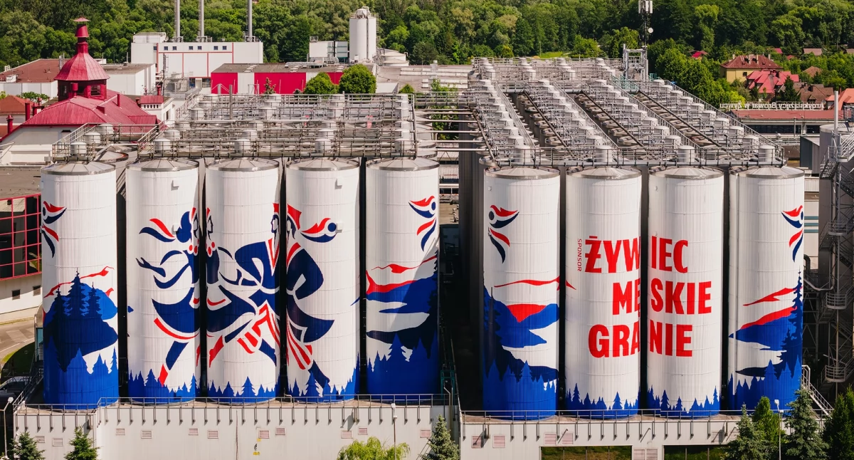 Browar Żywiec w barwach Męskiego Grania. Artystyczna metamorfoza tankofermentorów 