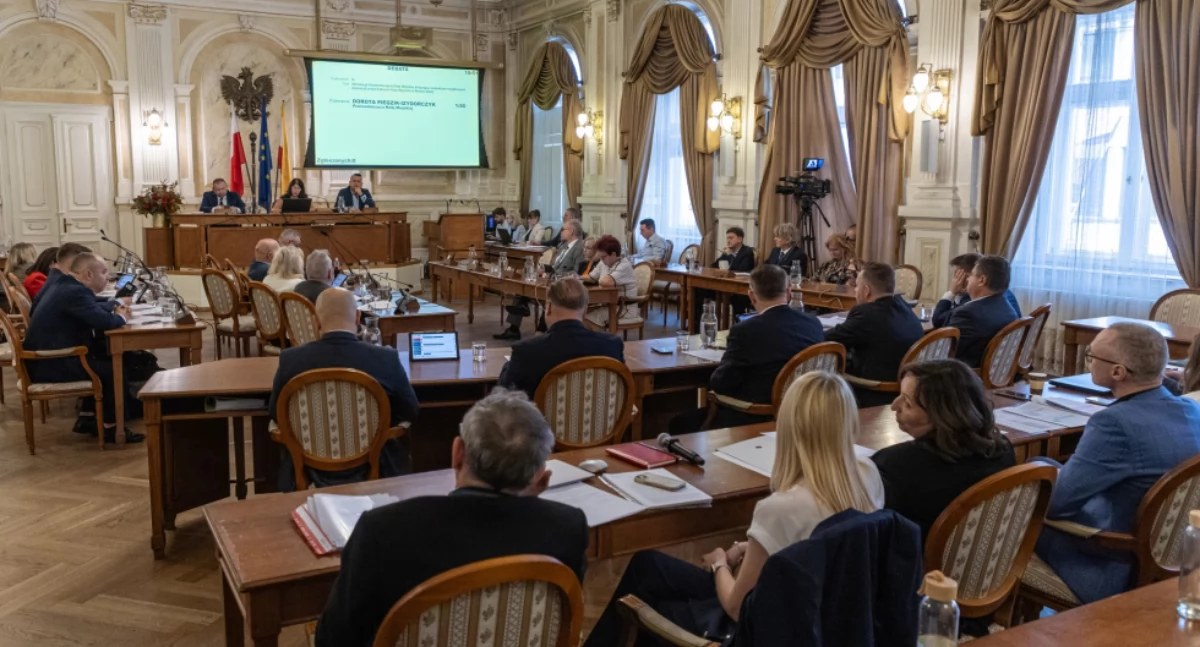 Rada Miejska Bielska-Białej podwyższyła stawki podatku od nieruchomości na 2026 rok