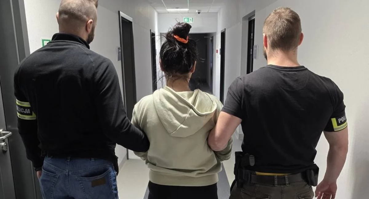 Bielska policja zatrzymała trzy osoby podejrzane o kradzieże na szkodę seniorów