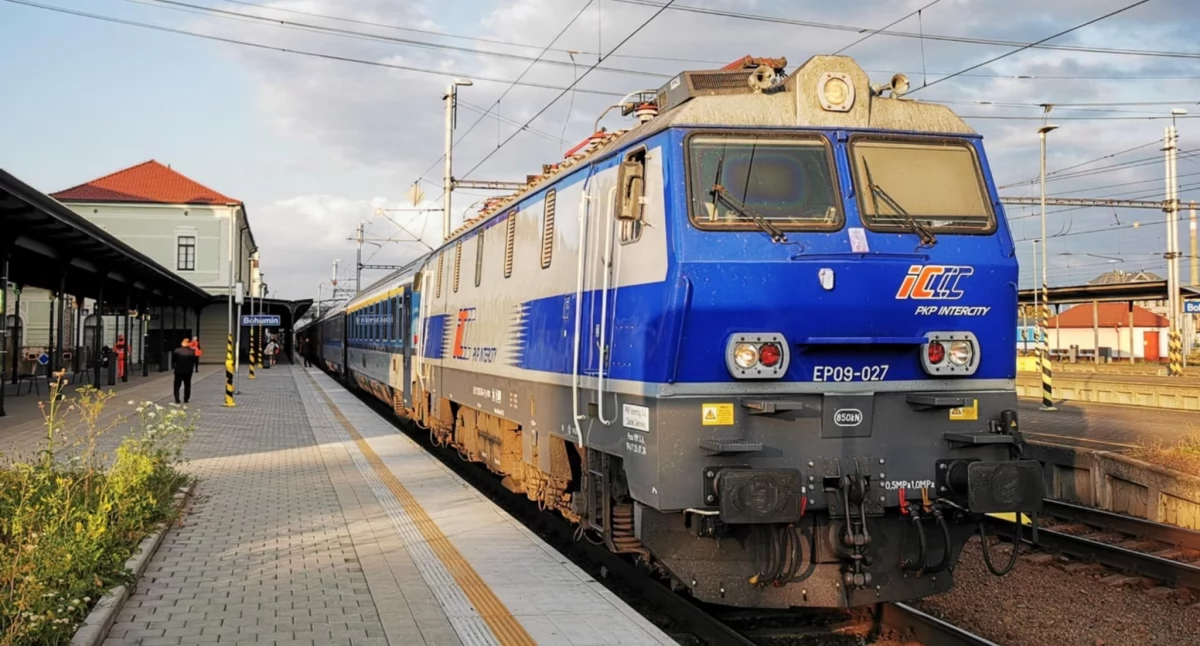 Zmiany w kursowaniu pociągów PKP Intercity w okresie świąteczno‑noworocznym