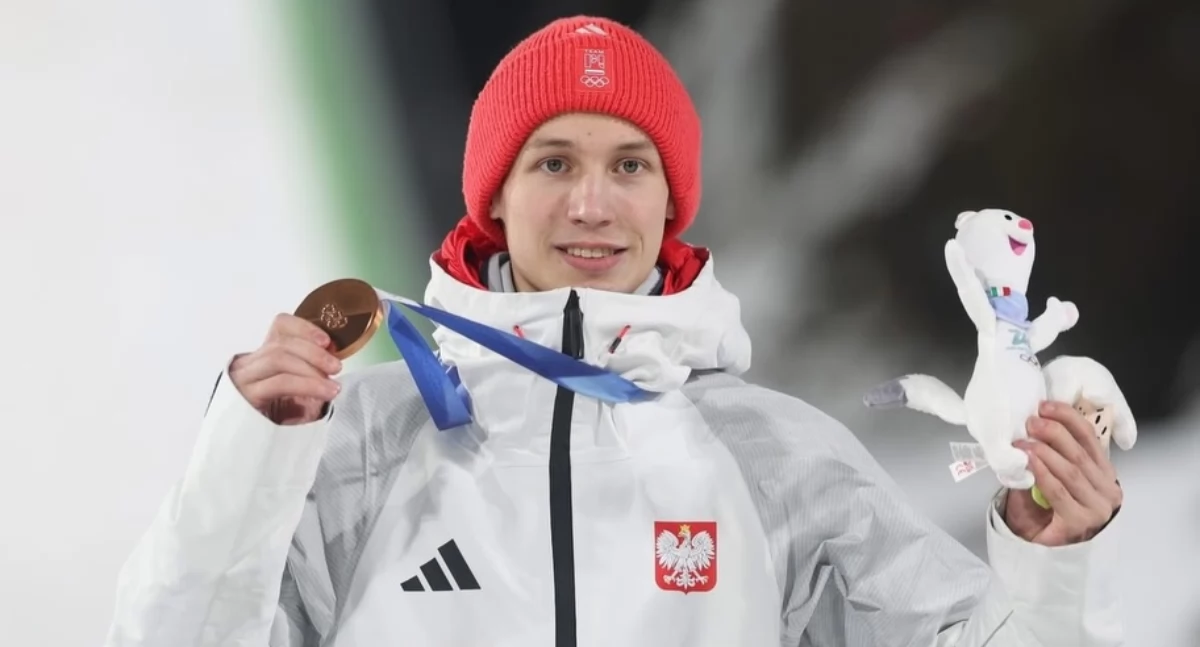 Uroczyste powitanie potrójnego medalisty olimpijskiego Kacpra Tomasiaka w Gminie Wilkowice