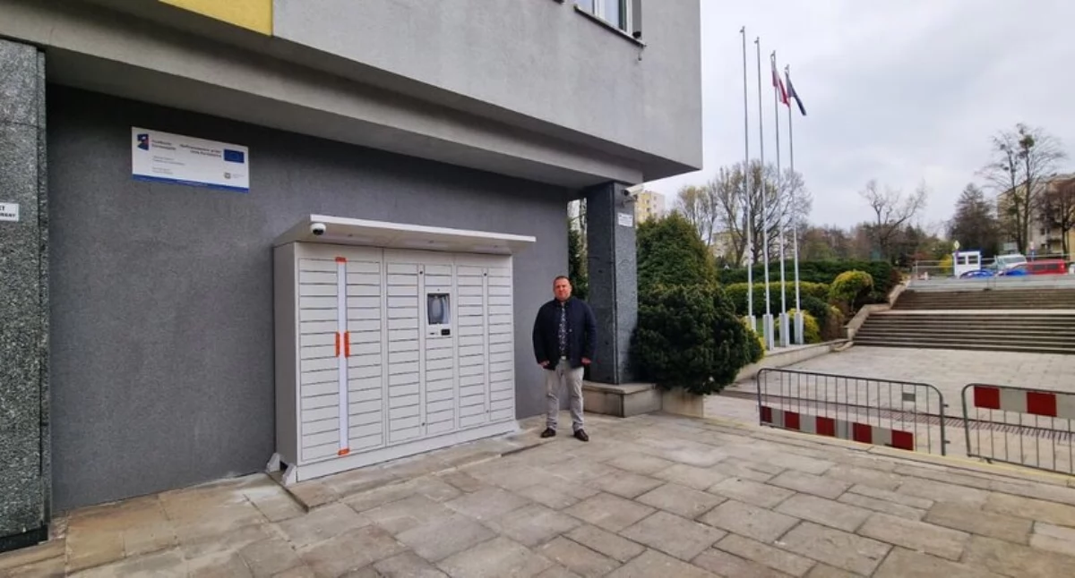 Urzędomat przy starostwie. Mieszkańcy powiatu bielskiego odbiorą dowody rejestracyjne przez całą dobę