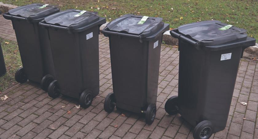 Kubły mają wrócić na posesję
