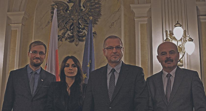 Niezależni.BB  przechodzą do opozycji