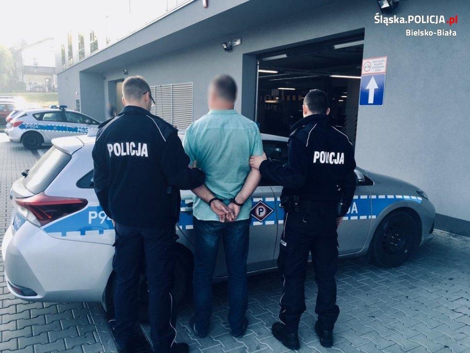 Z nożem w ręku groził żonie śmiercią. 47-latek zatrzymany