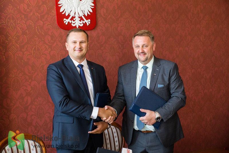 Podpisano umowę na modernizację Beskidzkiego Centrum Onkologii