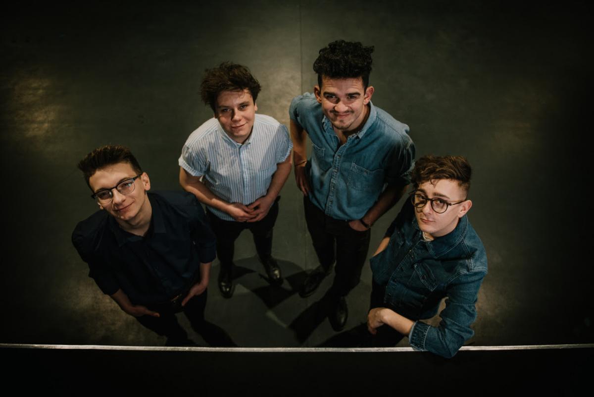 Sonbird wygrał eliminacje do tegorocznych Debiutów na Festiwalu w Opolu.