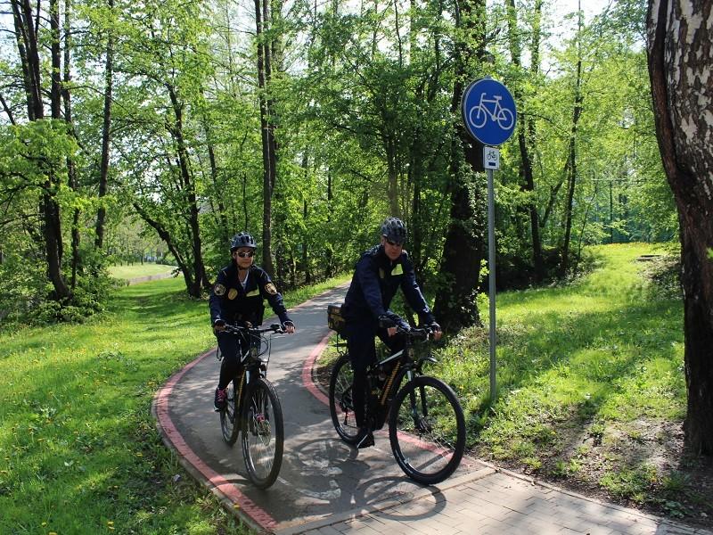 Straż Miejska w Bielsku Białej patroluje miasto na rowerach