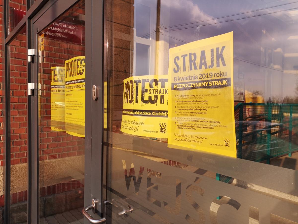 Nauczyciele wracają do pracy. Strajk zawieszony