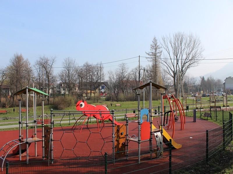 Straż Miejska z Bielska-Białej sprawdzi place zabaw